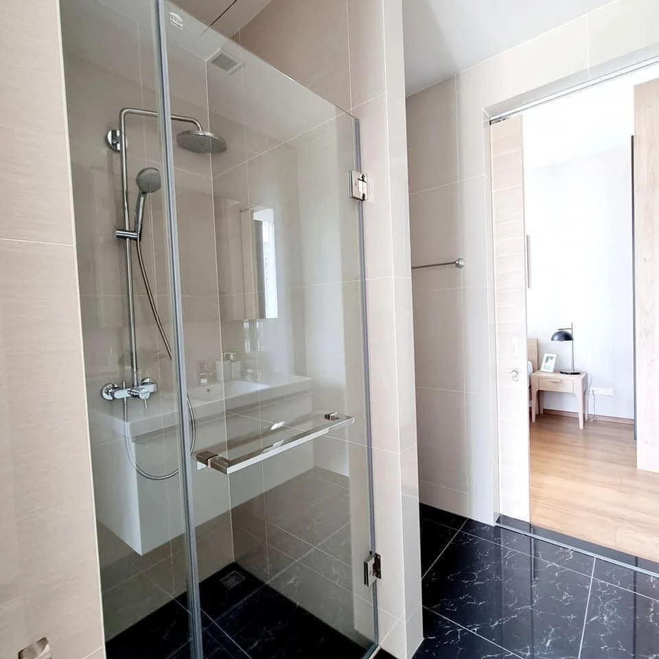 Condo for rent, Park 24, good location, convenient transportation, ready to book, don't wait.