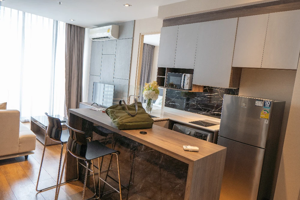 For rent!! Condo Park 24 Origin Phrom Phong, a condo in the city center, 24th floor, full facilities, ready to move in, book now!!