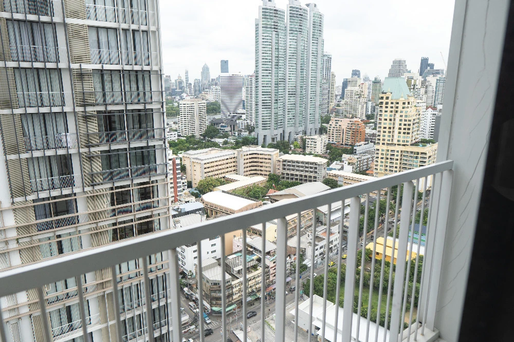 For rent!! Condo Park 24 Origin Phrom Phong, a condo in the city center, 24th floor, full facilities, ready to move in, book now!!