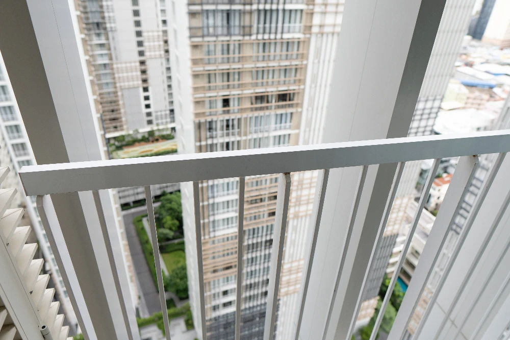 For rent!! Condo Park 24 Origin Phrom Phong, a condo in the city center, 24th floor, full facilities, ready to move in, book now!!
