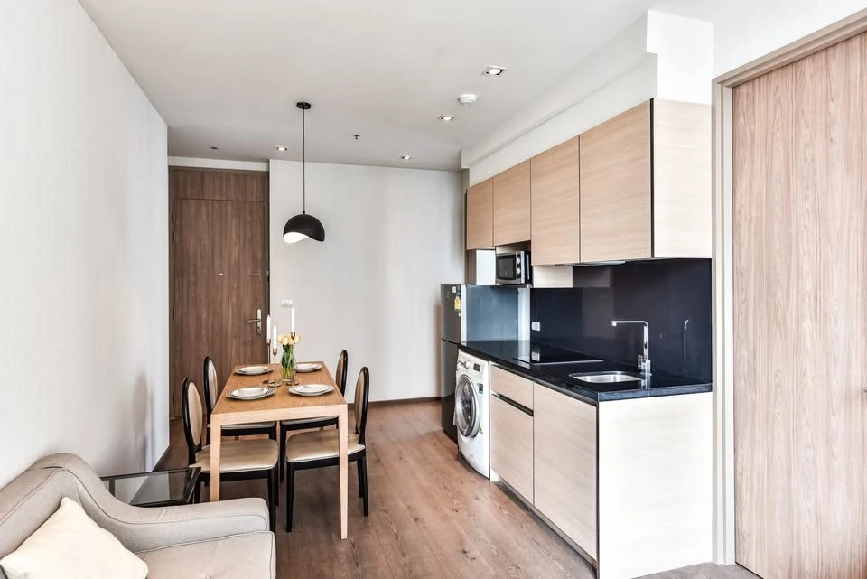 Condo for rent, Park 24 Origin Phrom Phong, high floor, great breeze, electrical appliances + furniture, ready to move in