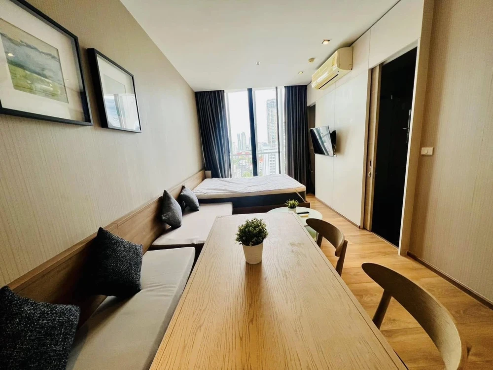 Condo for rent, Park 24 Origin Phrom Phong, nice room, complete with furniture and electrical appliances. Hurry to reserve.