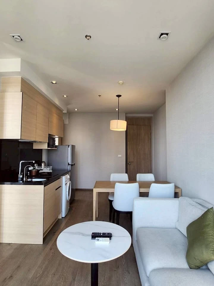 Condo for rent, Park 24 Origin Phrom Phong, beautiful room, fully furnished.