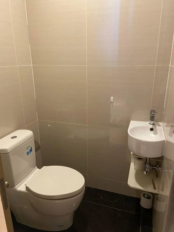 Condo for rent, Park 24 Origin Phrom Phong, fully furnished room, 31st floor, unblocked view. If interested, hurry up to reserve.