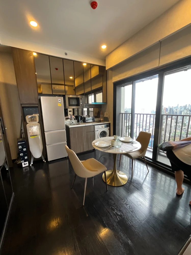 Condo for rent! Park Origin Thonglor, 49th floor, Building B. Fully furnished, ready to move in. Reserve now!!