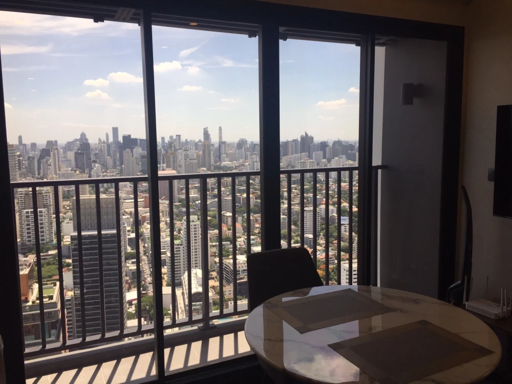 Condo for rent! Park Origin Thonglor, 49th floor, Building B. Fully furnished, ready to move in. Reserve now!!