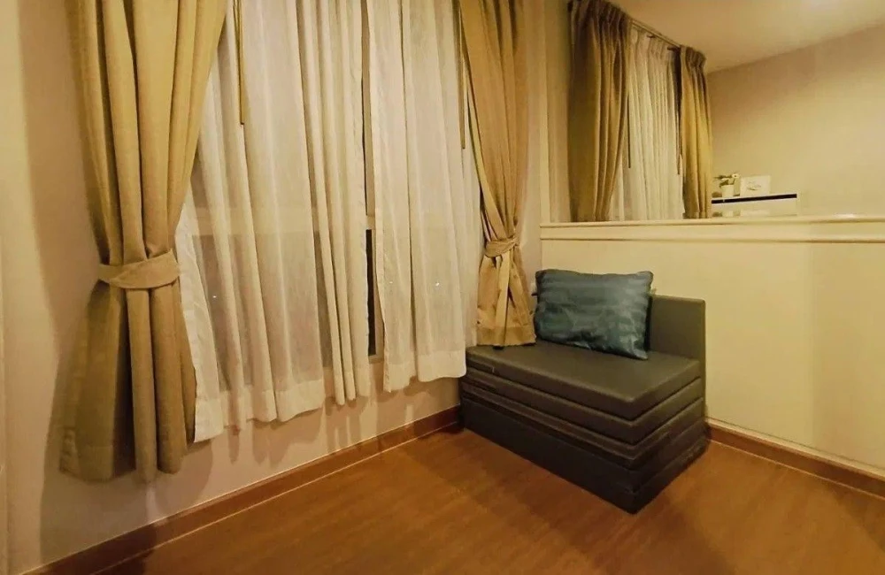 For rent!! Condo Fuse Chan-Sathorn, 11th floor, Building C, beautiful room, fully furnished, good location, convenient transportation, don't miss it!!