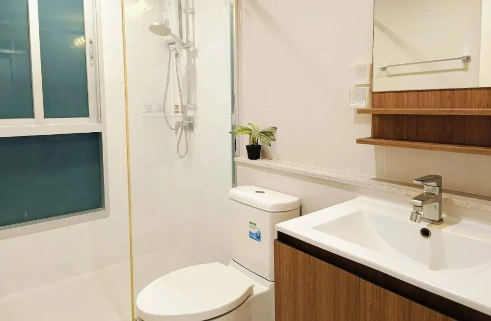 For rent!! Condo Fuse Chan-Sathorn, 11th floor, Building C, beautiful room, fully furnished, good location, convenient transportation, don't miss it!!