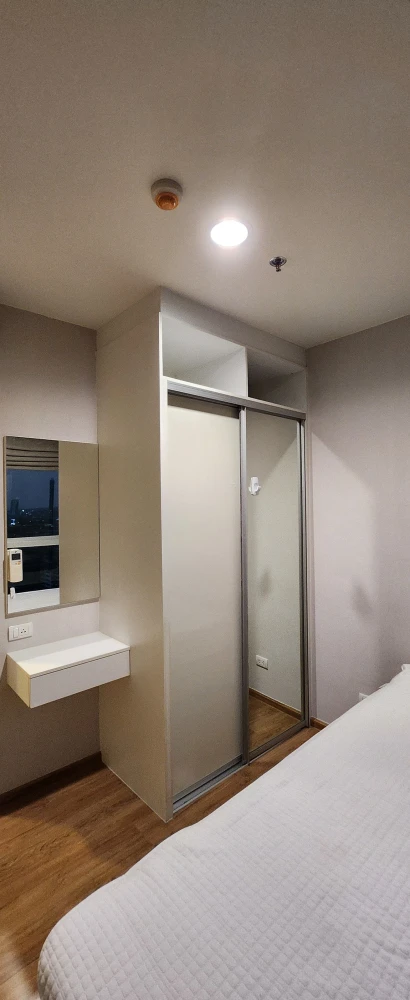 For rent!! Condo Fuse Chan-Sathorn, 22nd floor, wide balcony, beautiful view, very beautiful room, just bring your bags and move in, don't miss it!!