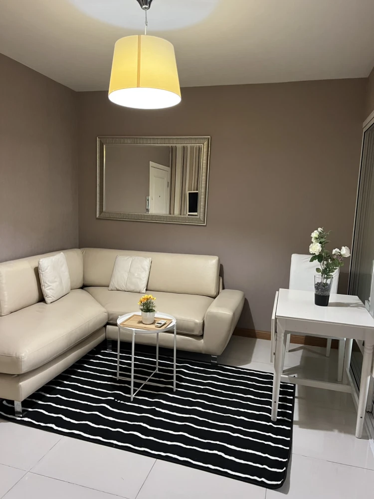 For rent!! Condo Fuse Mobius Ramkhamhaeng Station, 32nd floor, fully furnished, ready to move in. Don't miss it!!