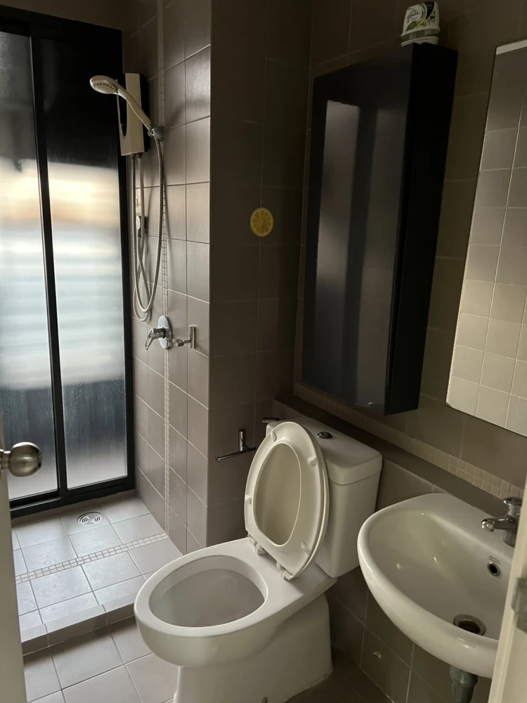 For rent!! Condo Fuse Mobius Ramkhamhaeng Station, 32nd floor, fully furnished, ready to move in. Don't miss it!!