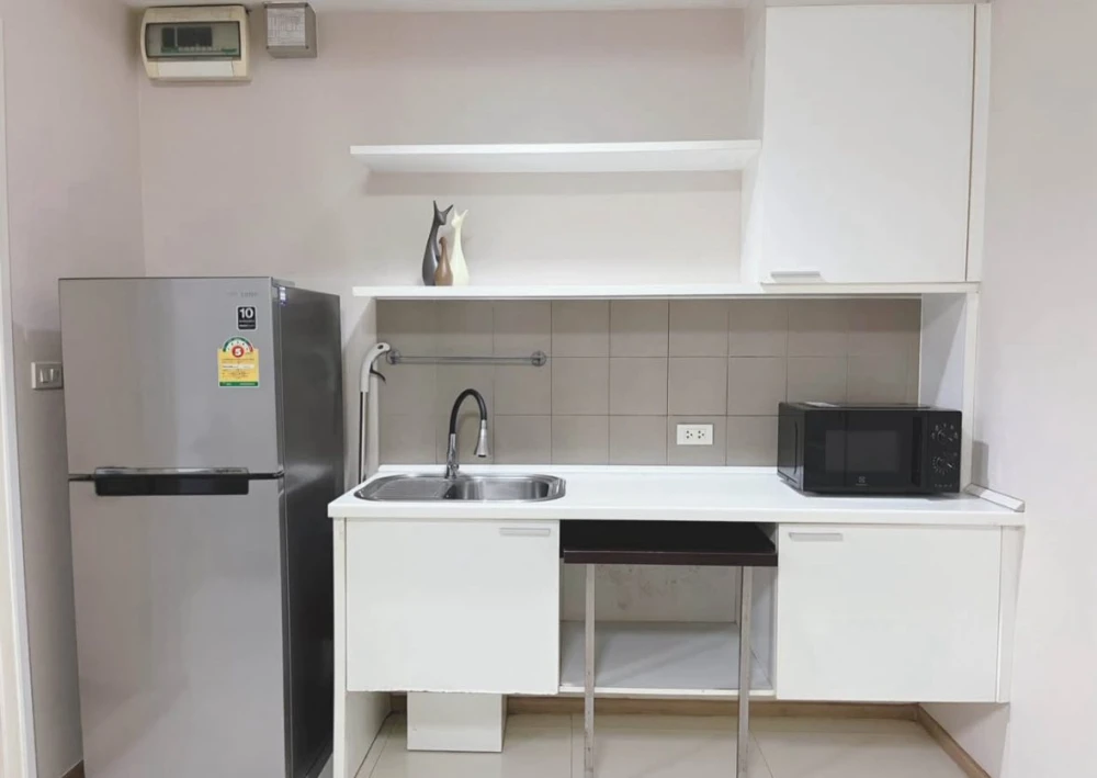 Condo for rent, Fuse Mobius Ramkhamhaeng Station, Building A, 7th floor, pool view, ready to move in. Don't hesitate, book now!
