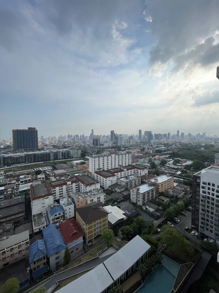 For rent!! Condo Fuse Mobius Ramkhamhaeng Station, fully furnished, 22nd floor, convenient transportation, good price, don't miss it!!