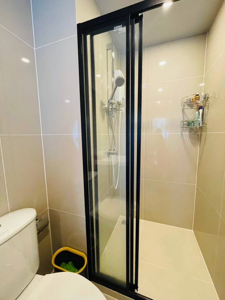 For rent!! Condo Monte Rama 9, 8th floor, garden view, fully furnished, move in with your bags, book now!!