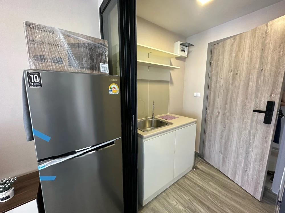 For rent!! Monte Rangsit Condo, 6th floor, Building C. Beautiful room, fully furnished, ready to move in. Don't miss out! Reserve now!!
