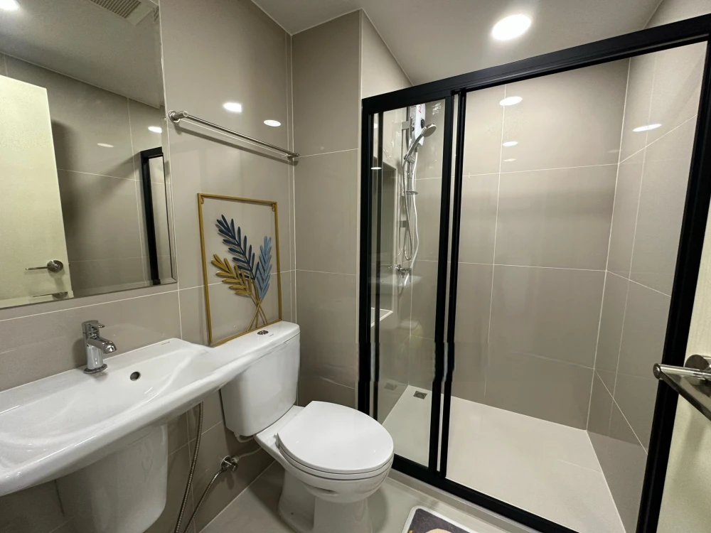 For rent!! Monte Rangsit Condo, 6th floor, Building C. Beautiful room, fully furnished, ready to move in. Don't miss out! Reserve now!!