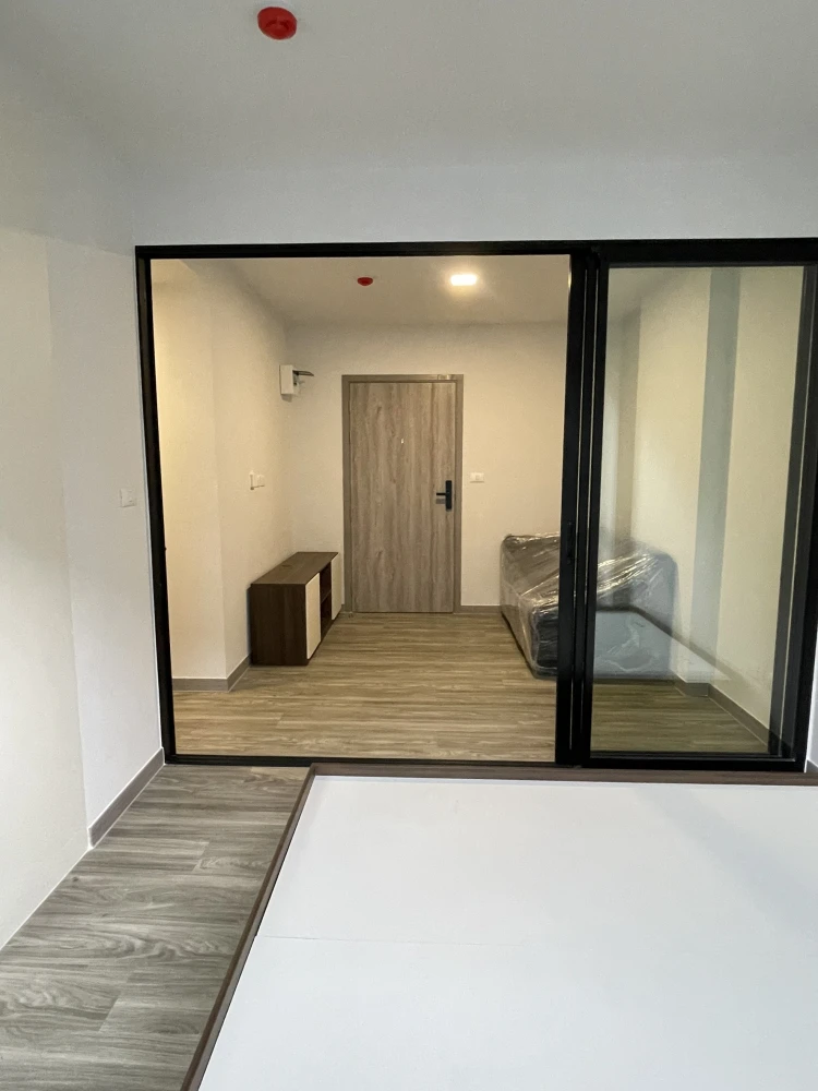 For rent!! Condo Monte Rangsit, 7th floor, Building B, swimming pool view, beautiful room, fully furnished, ready to move in, don't miss it!!