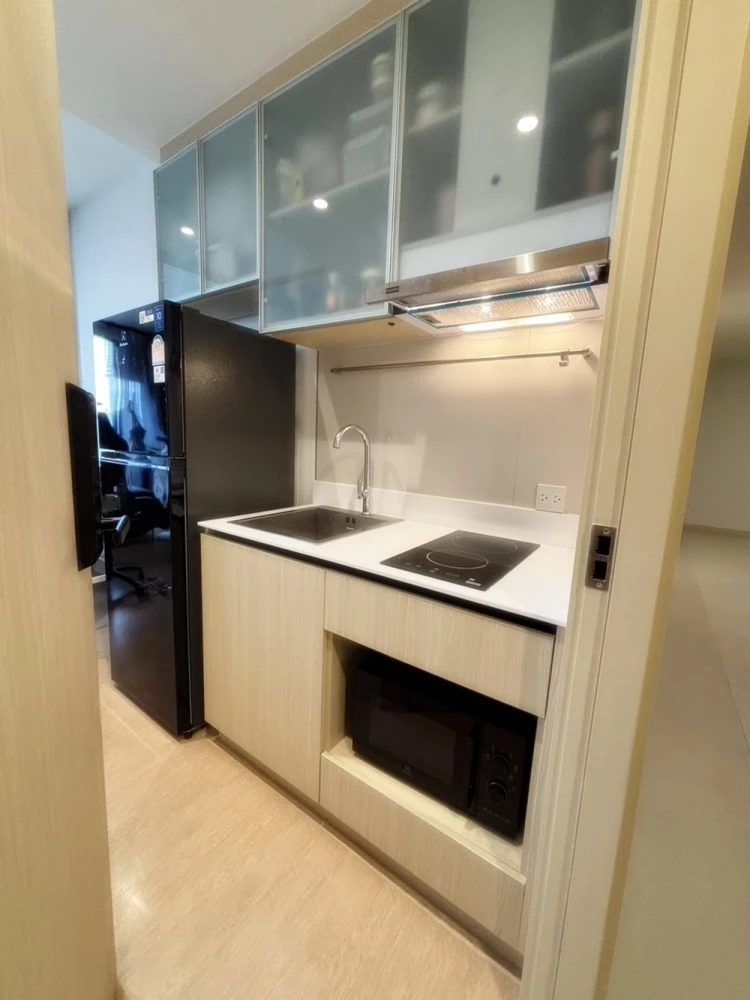For rent!! Condo Maru Ekkamai 2, beautiful room, 24th floor, fully furnished, ready to move in, hurry up and book now!!