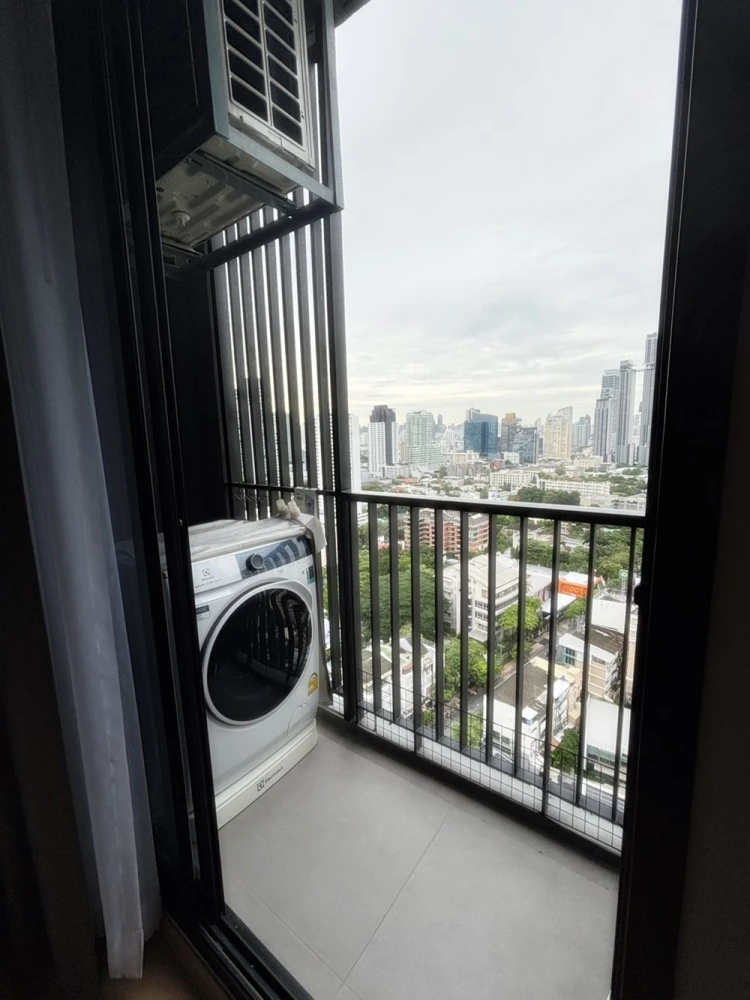 For rent!! Condo Maru Ekkamai 2, beautiful room, 24th floor, fully furnished, ready to move in, hurry up and book now!!