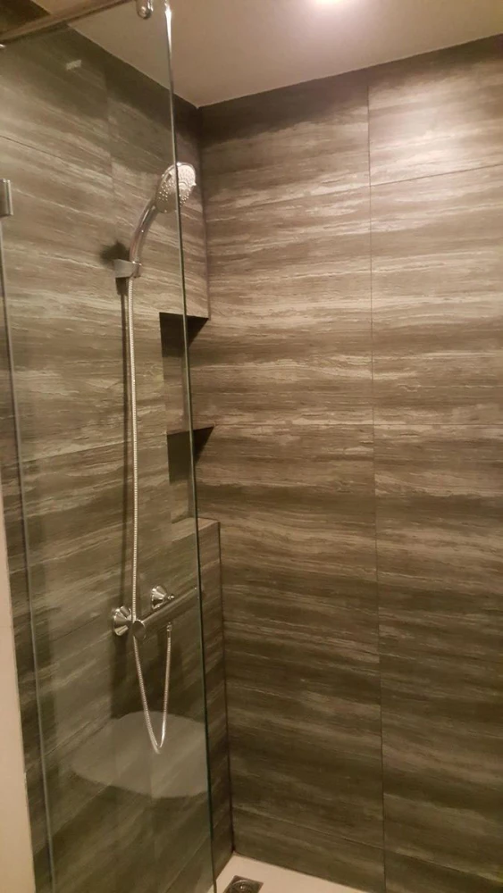 For rent!! Condo Maestro 02 Ruamrudee, beautiful room, fully furnished, very livable, don't miss it!!