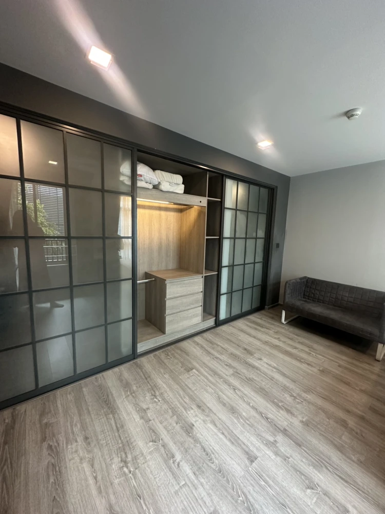 Condo for rent, Maestro Ratchada 19 rooms are ready to move in. Fully furnished, convenient to travel, hurry up and book now!!