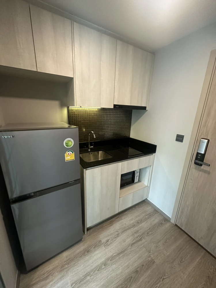 Condo for rent, Maestro Ratchada 19 rooms are ready to move in. Fully furnished, convenient to travel, hurry up and book now!!