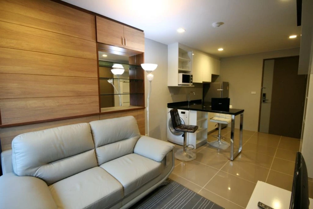 For rent!! Mirage Sukhumvit 27 Condo, 3rd floor, beautiful room, fully furnished, ready to move in! Reserve now!!