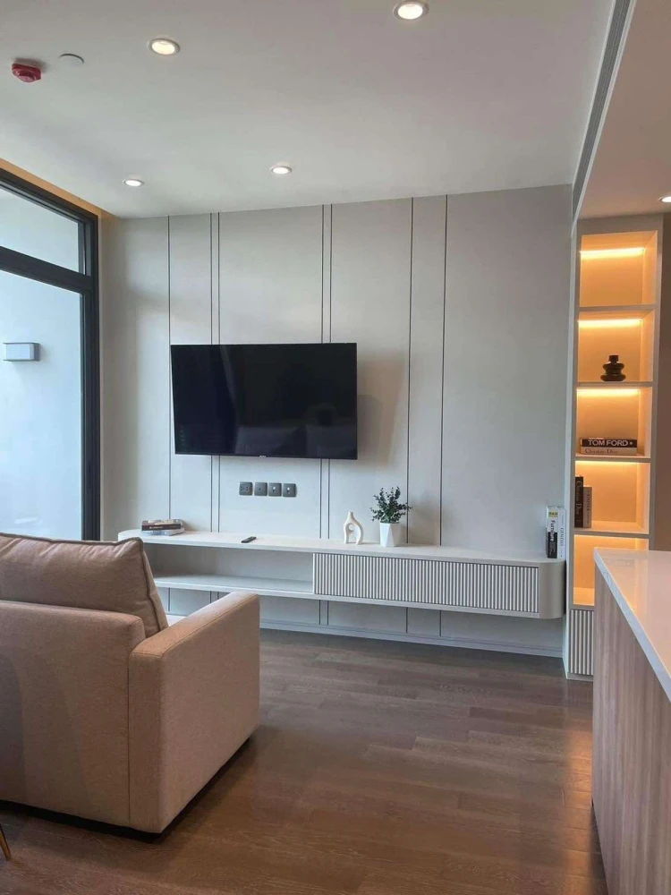 For rent!! Condo Muniq Sukhumvit 23, 16th floor, Terminal 21 view, good location condo, convenient transportation, don't miss it, book now!!
