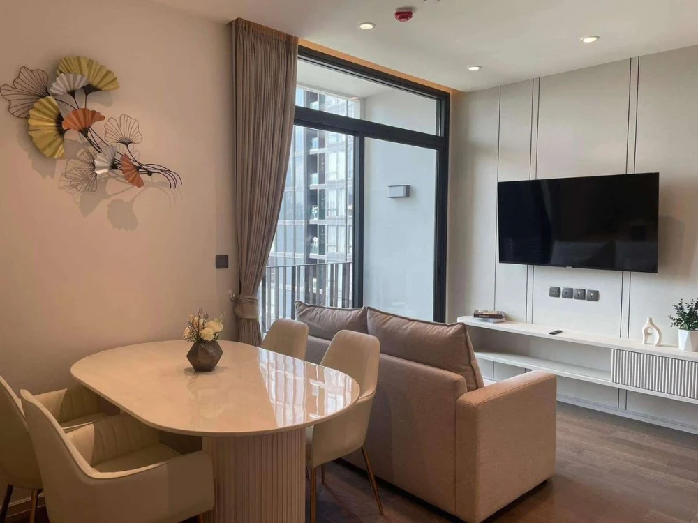 For rent!! Condo Muniq Sukhumvit 23, 16th floor, Terminal 21 view, good location condo, convenient transportation, don't miss it, book now!!