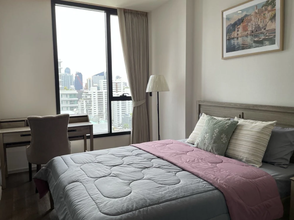For rent!! Condo Muniq Sukhumvit 23, 20th floor, open view, beautiful room, fully furnished, convenient transportation, don't miss it!!
