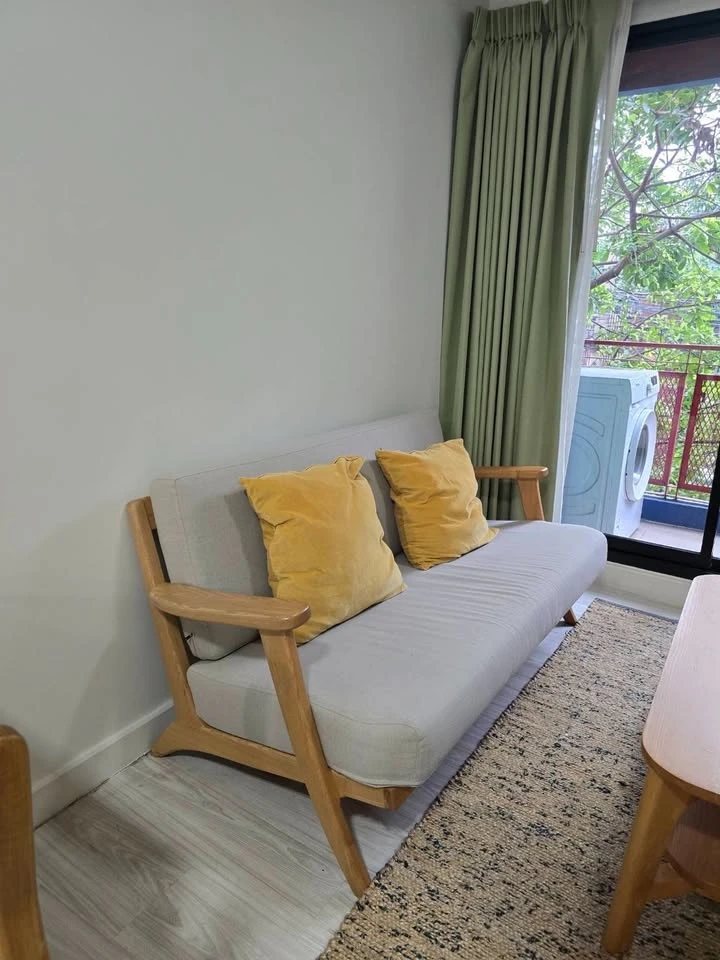 For rent, stylish condo @ Sukhumvit-Bangna, tree view, shady and comfortable, full facilities, just bring your bags and move in!!