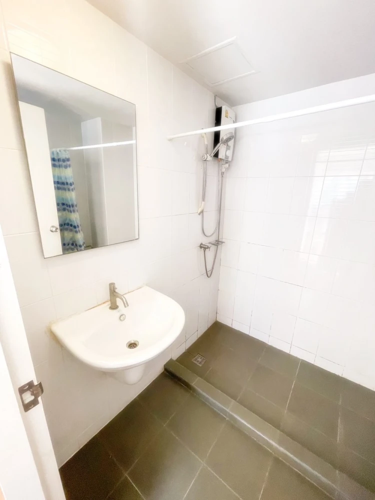 For rent!! Condo U Hua Mak Station, 5th floor, beautiful room, fully furnished, good price, don't miss it!!