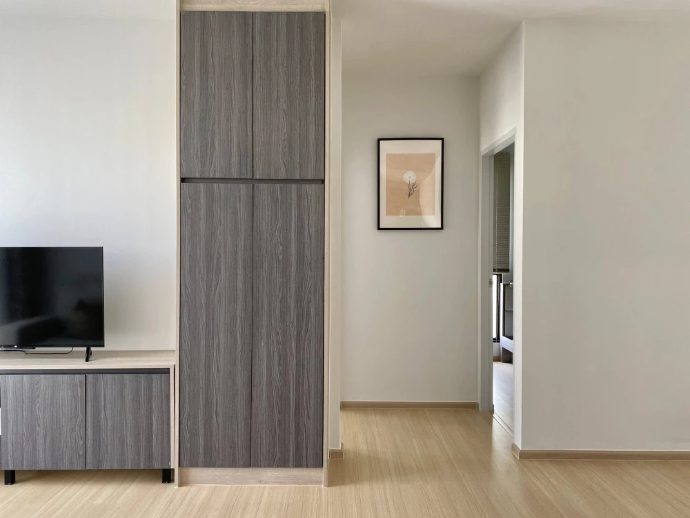 For rent!! Condo Unio Sukhumvit 72, 8th floor, swimming pool view, beautiful room, ready to move in, convenient transportation, don't miss it!!