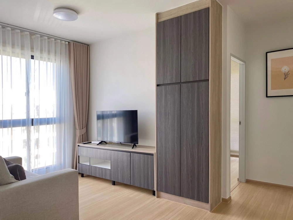 For rent!! Condo Unio Sukhumvit 72, 8th floor, swimming pool view, beautiful room, ready to move in, convenient transportation, don't miss it!!