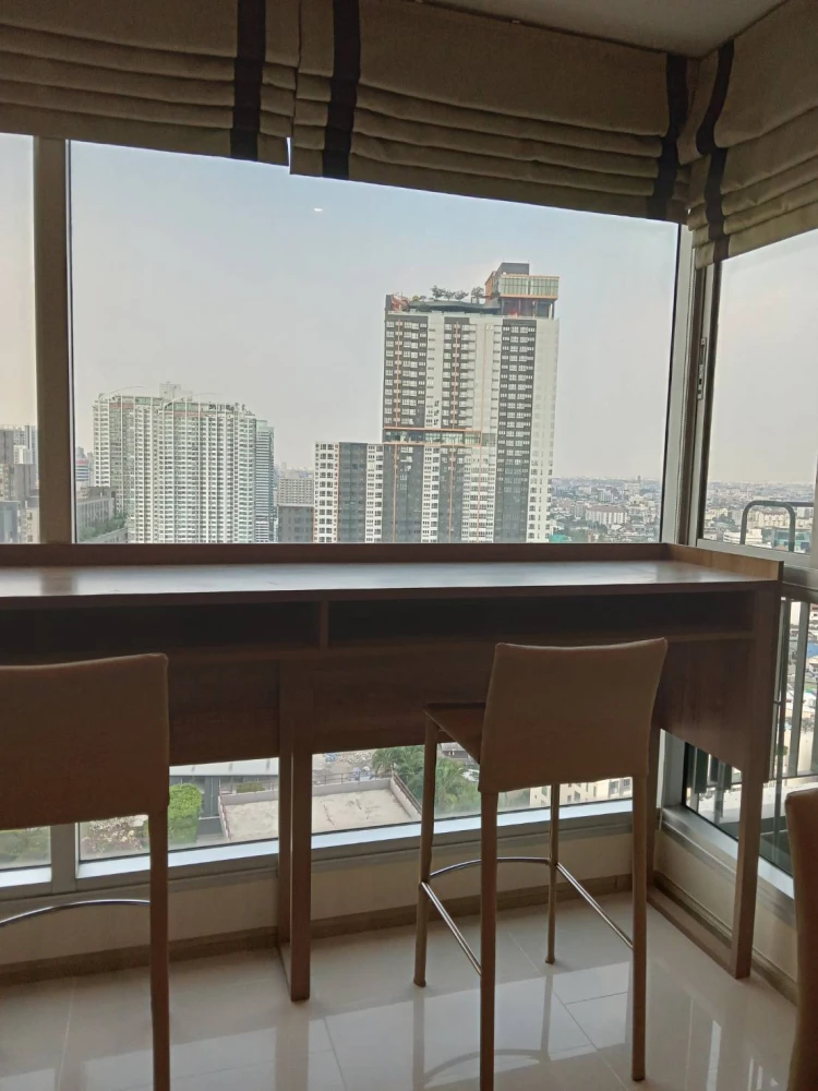 Condo for rent, Rhythm Ratchada-Huay Kwang, beautiful room, high floor, near MRT, easy to travel, don't wait!