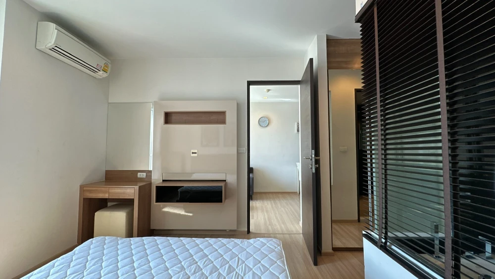 For rent!! Condo Rhythm Sathorn, 25th floor, Building N, fully furnished, ready to move in, don't miss it!!