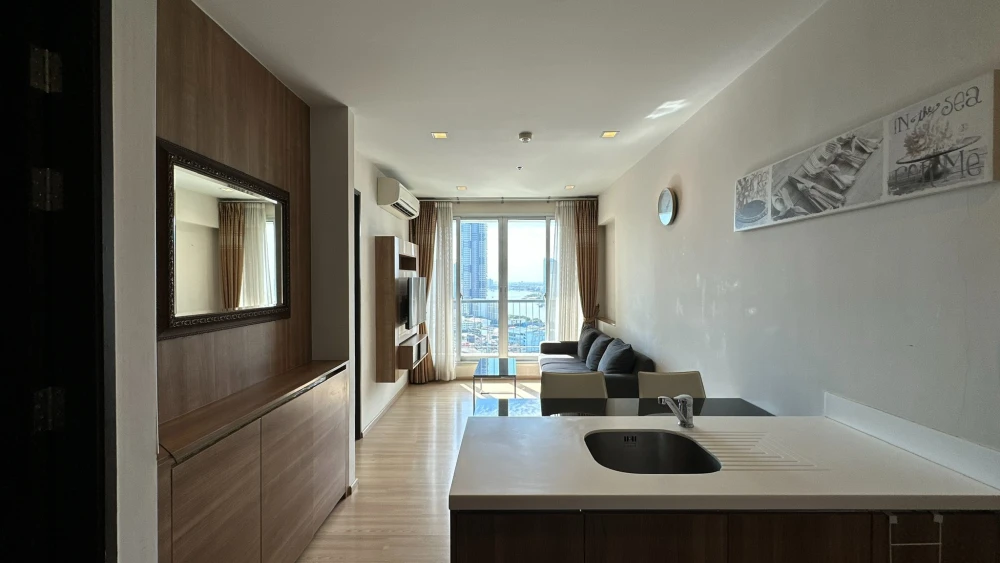 For rent!! Condo Rhythm Sathorn, 25th floor, Building N, fully furnished, ready to move in, don't miss it!!