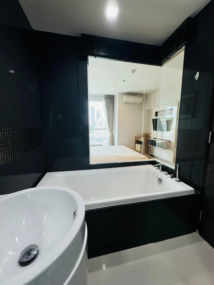Condo for rent, Rhythm Sathorn, beautiful decoration, river view, ready to move in !!