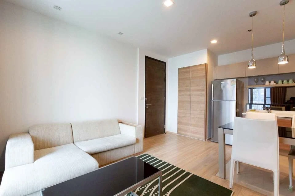 Condo for rent, Rhythm Sukhumvit 50, beautifully decorated, ready to move in fully furnished complete electrical appliances