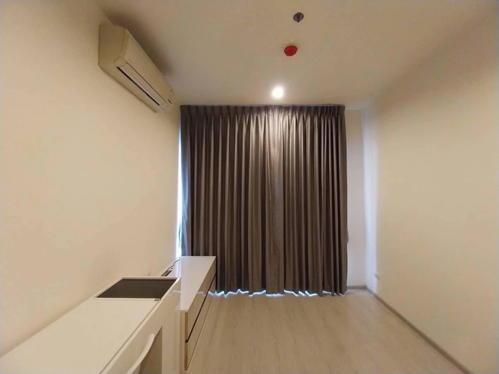 Condo for rent, Rhythm Asoke, get the morning sun, new furniture, good location, convenient transportation, don't wait, hurry up