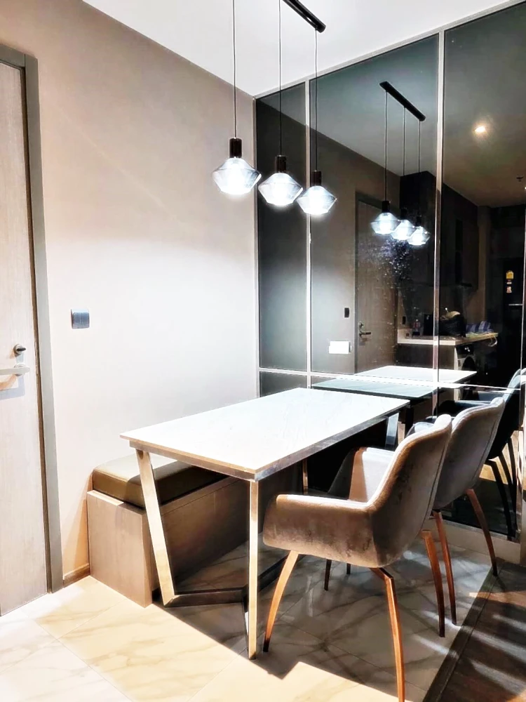 For Sale/Rent!! Rhythm Ekkamai Condo, 14th floor, beautiful unit, luxuriously decorated, fully furnished, ready to move in. Reserve now!!
