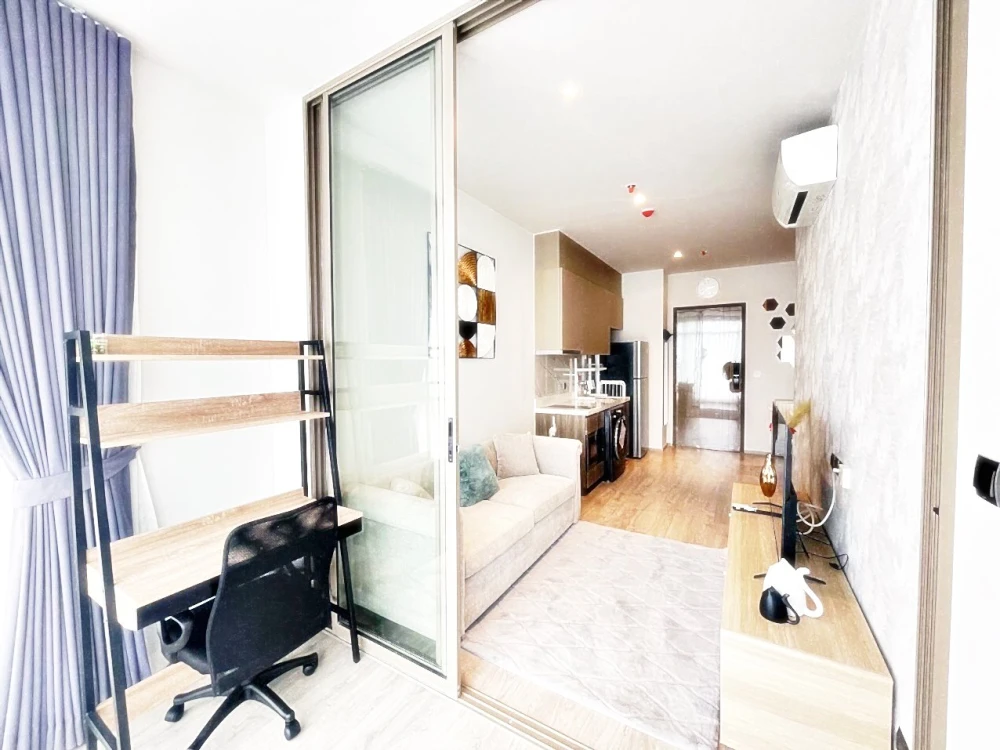 For rent!! Rhythm Ekkamai Estate Condo, 18th floor, beautiful room, fully furnished, ready to move in! Reserve now!!