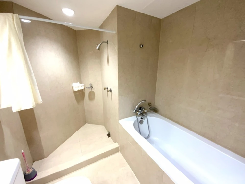 Condo for rent River Heaven (Charoen Krung 76/1) large room, comfortable, good usable space. You must hurry to reserve now.