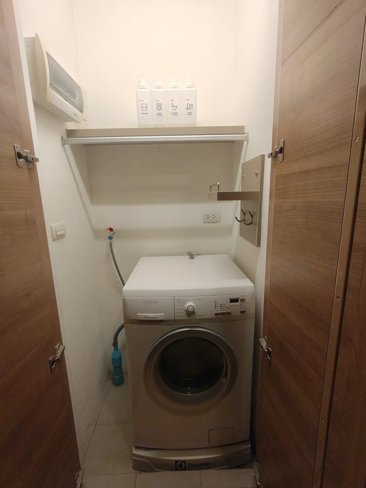 For rent!! Condo Rhythm Phaholyothin-Ari, 51st floor, fully furnished, beautifully decorated, sweet and warm, ready to move in, book now!!