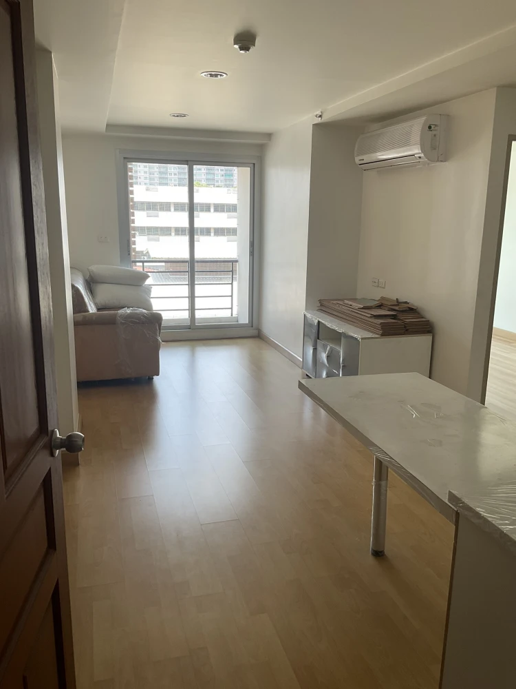 For rent!! Condo Resort Ta Yen Akat, 6th floor, Building A, good location condo, convenient transportation, ready to move in, don't miss it!!
