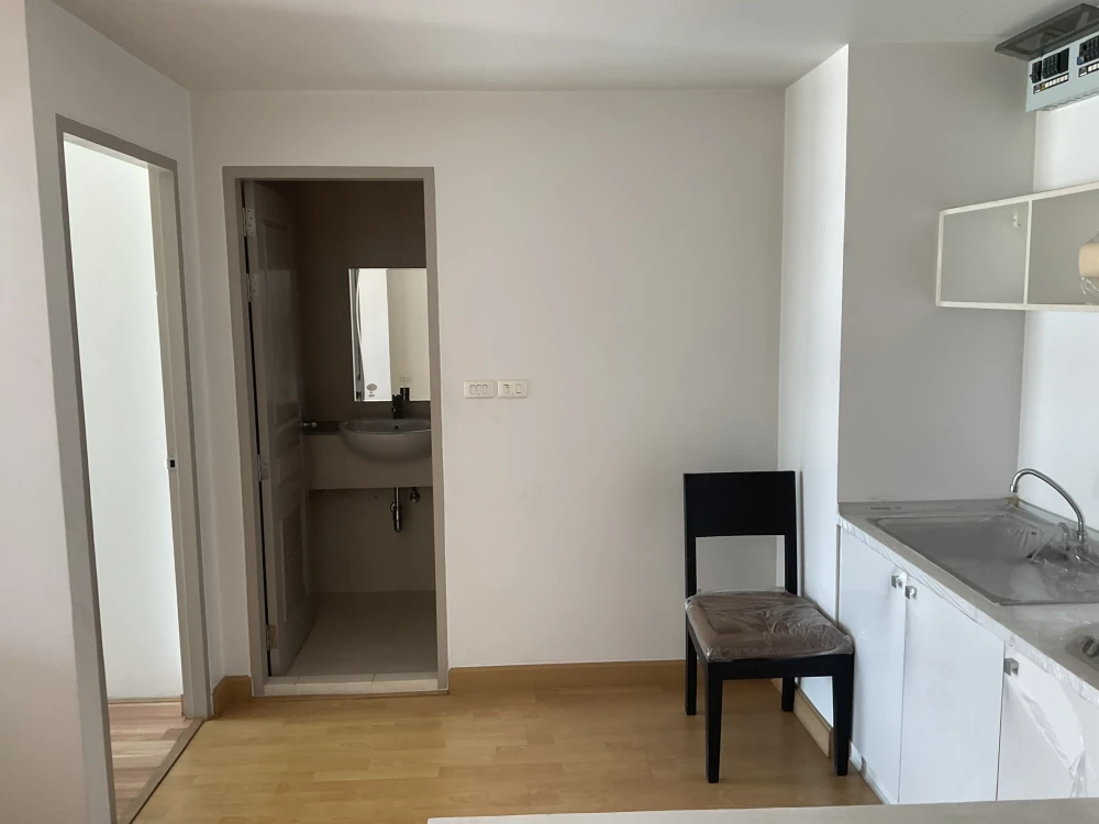 For rent!! Condo Resort Ta Yen Akat, 6th floor, Building A, good location condo, convenient transportation, ready to move in, don't miss it!!