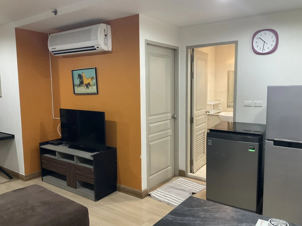 For rent!! Condo Resort Ta Yen Akat, 8th floor, beautiful room, convenient transportation, ready to move in, don't miss it!!