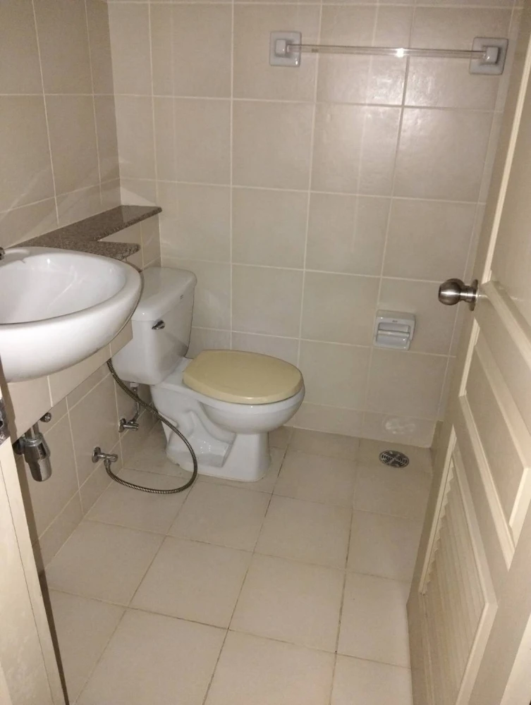 Condo for rent at Resorta Yen Akat, Building B, fully furnished, ready to move in. Don't miss out!