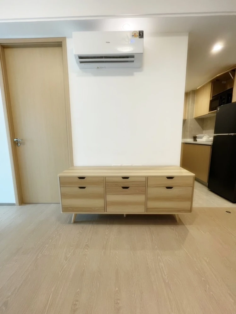 For rent!! Condo Regal Srinakarin 40, 4th floor, Building B, swimming pool view, fully furnished, good price, ready to move in, book now!!