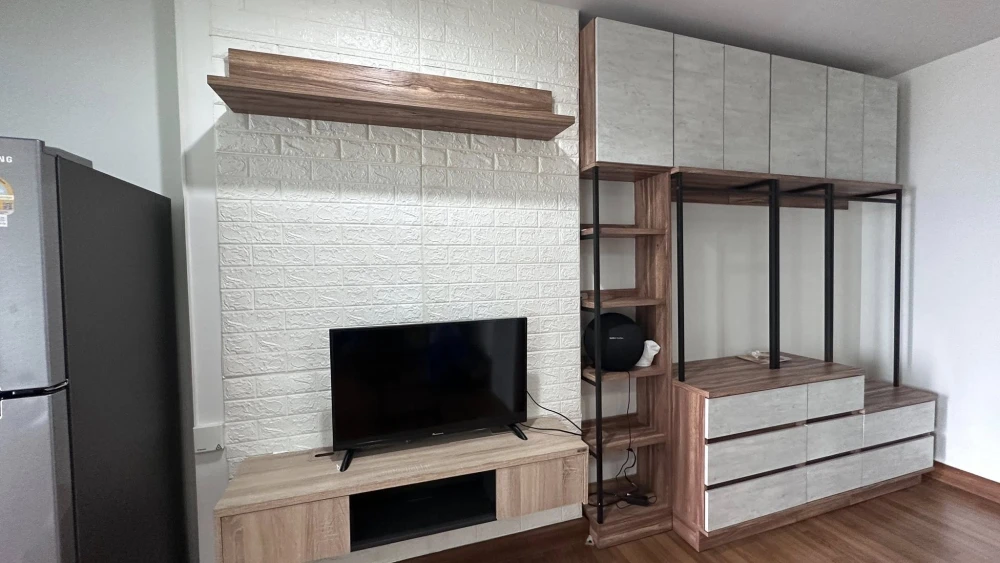 For rent: Condo Regent Bang Son 27, well-separated rooms, great price, you must hurry and reserve before you miss out.